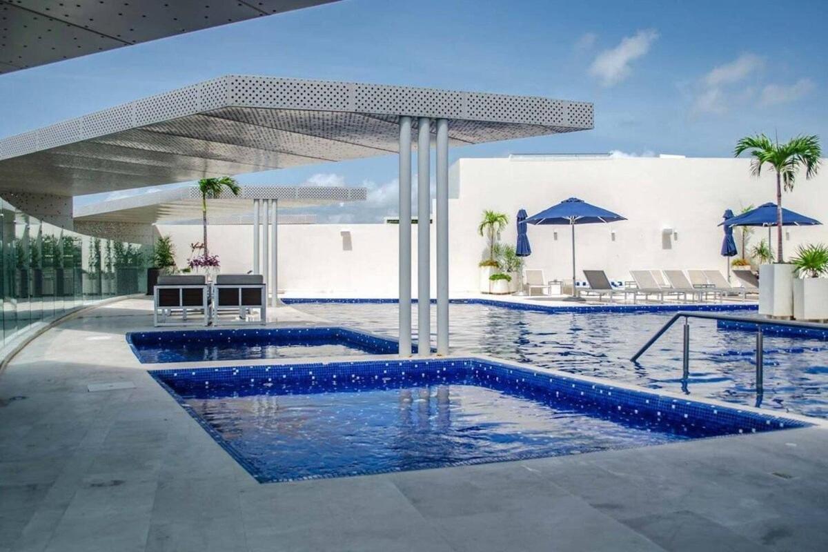 Apartamento 1 Rec. | A Pasos De La Playa | Roof C/Vista Al Mar Playa del Carmen Exterior foto
